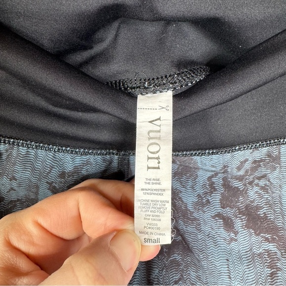 Vuori Women’s Omni Performance Shorts Size Small - Picture 4 of 5